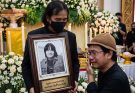 ให้กำลังใจ ครูสลา คุณวุฒิ โพสต์เศร้า สูญเสียคนที่รัก… ดูเพิ่มเติม!!